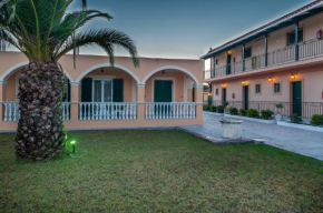 Гостиница Villaggio Verde  Лаганас